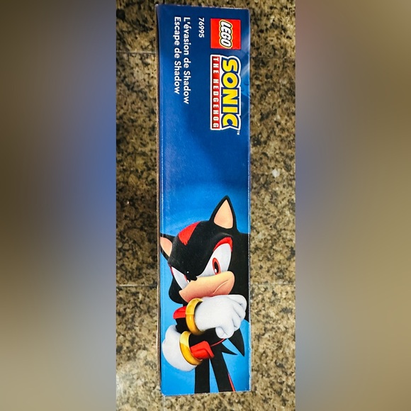 LEGO Sonic the Hedgehog Red and Black Adventure Set - NIB - Picture 3 of 4